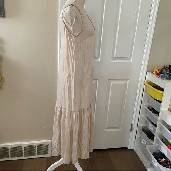 H&M Champagne V-Neck Drop Waist Slip Maxi Women's Dress (Size XS) - Picture 5 of 10